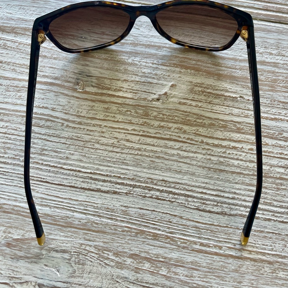 Dkny Tortoise Shell Gradient Sunglasses Brand New! - image 3